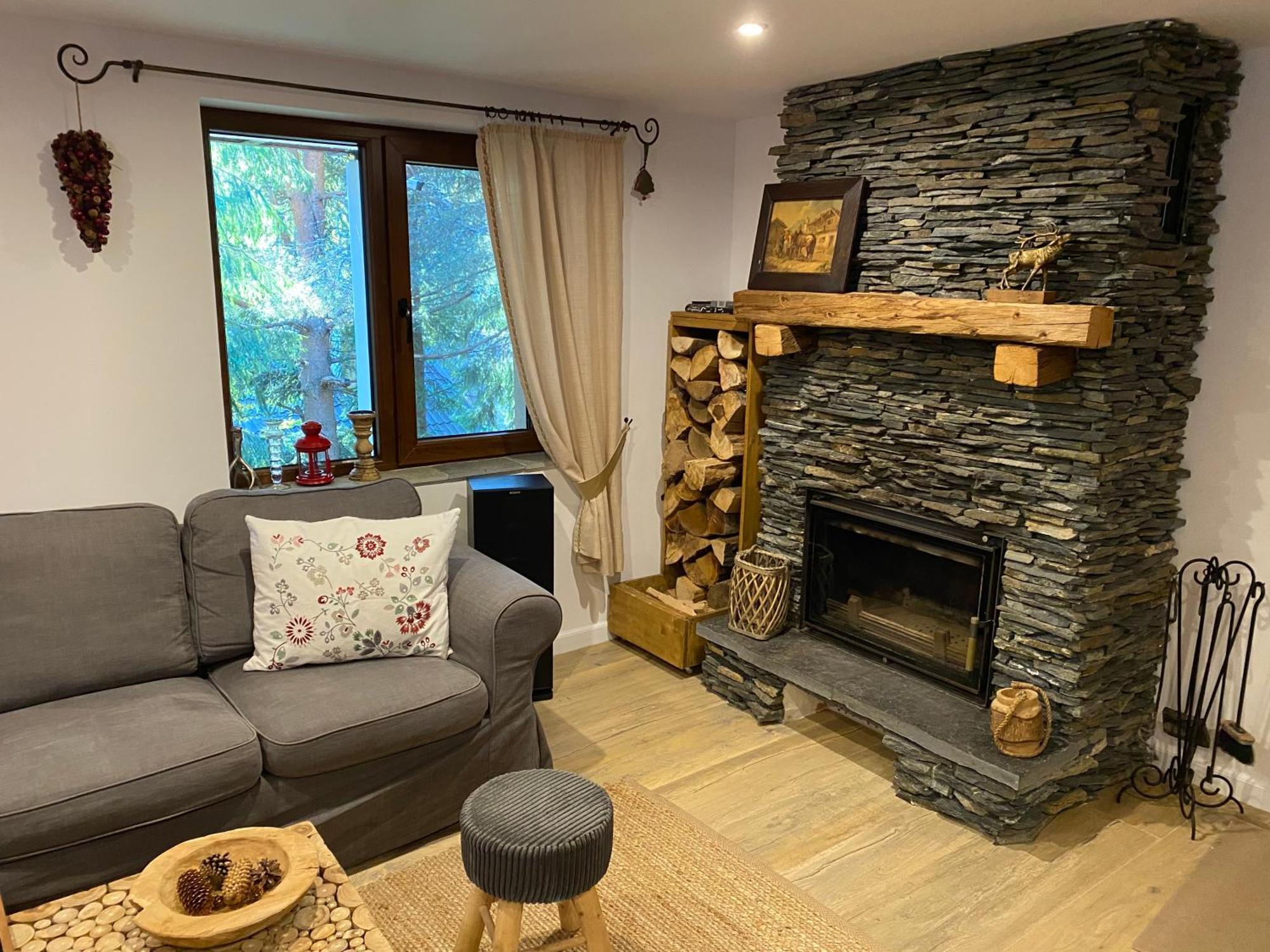 Mountain Chalet - Cabana La Muntele Baisorii Muntele Cacovei  Bagian luar foto